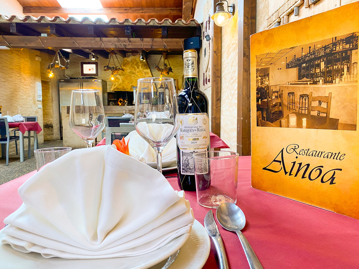 Bar en Berlanga de Duero del Hostal Ainoa carta